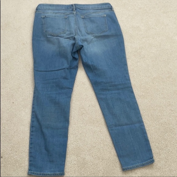 Old Navy | Distressed | Rockstar | Super Skinny Jeans. - Picture 11 of 13